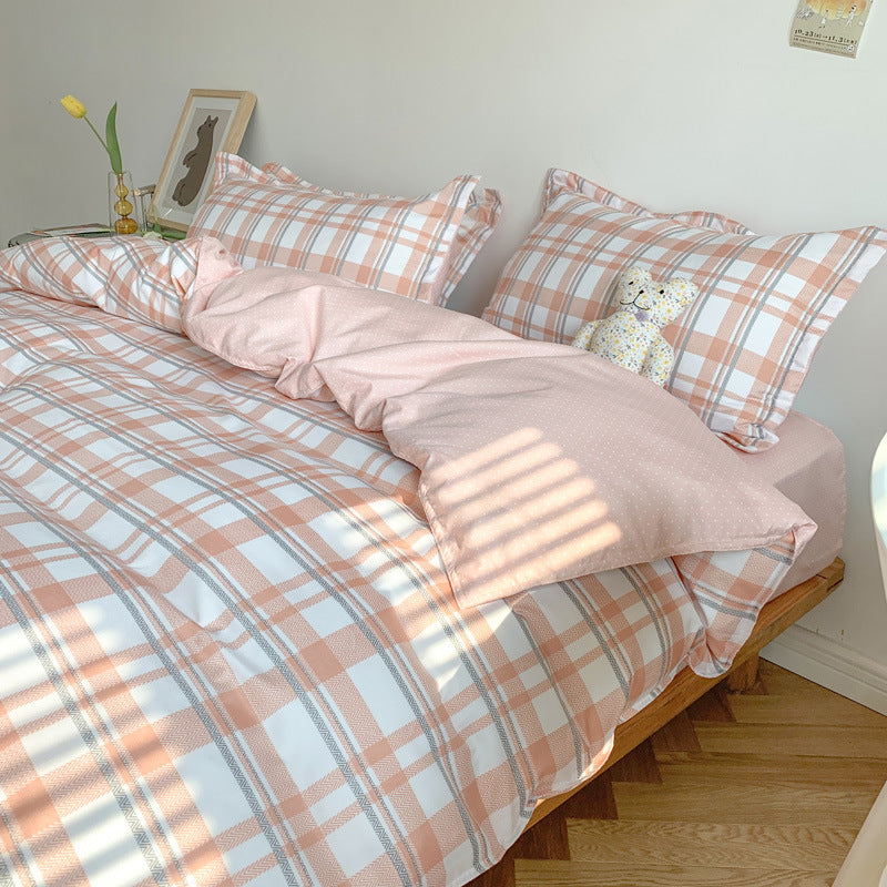 Scandinavian Fashion Quilt Sets with Soft Plaid Sheets