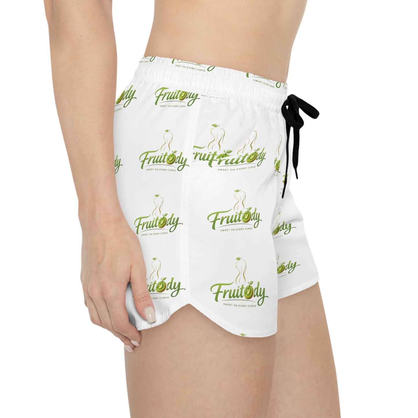 Fruitody kiwi-Women's Casual Shorts — White All-Over Print