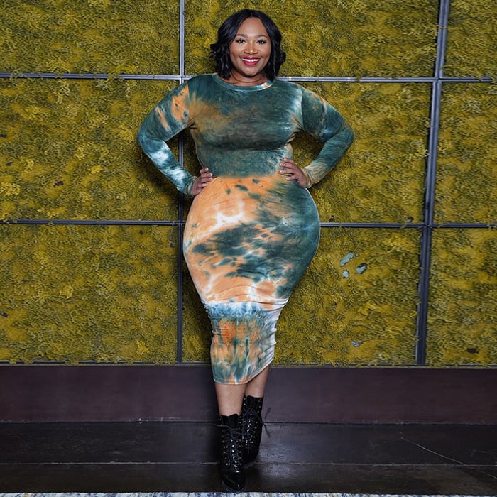 Plus Size Long Dresses for Curvy Women Over the Knee