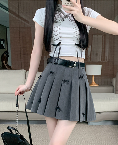 High Waist Pleated Skirt for Ladies' Fashion