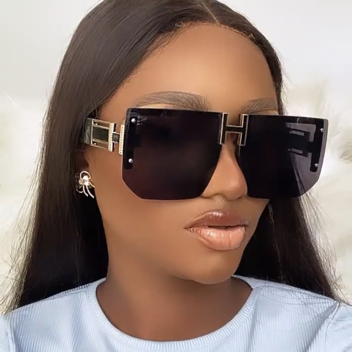 Polygonal Letter H Sunglasses - Modern Retro Style