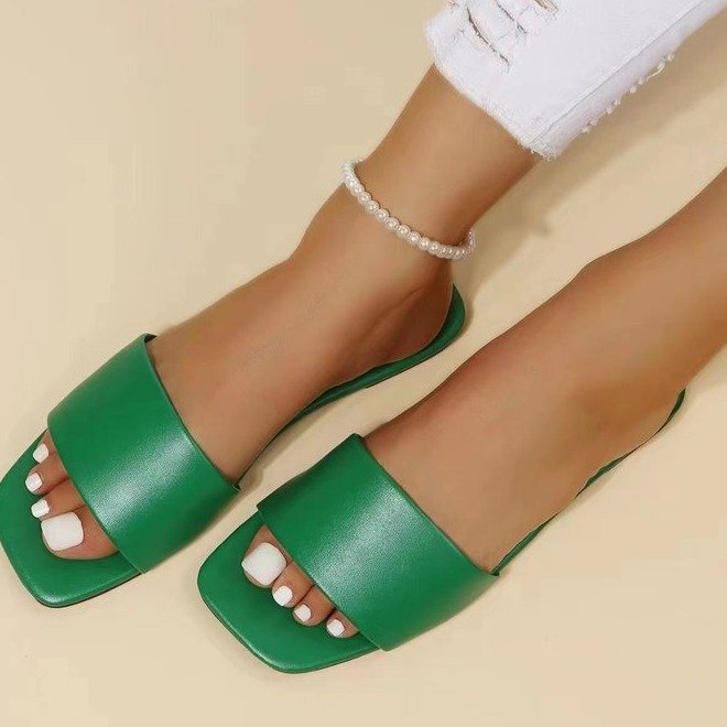 Ladies Comfortable Flat Square Head Beach Sandals